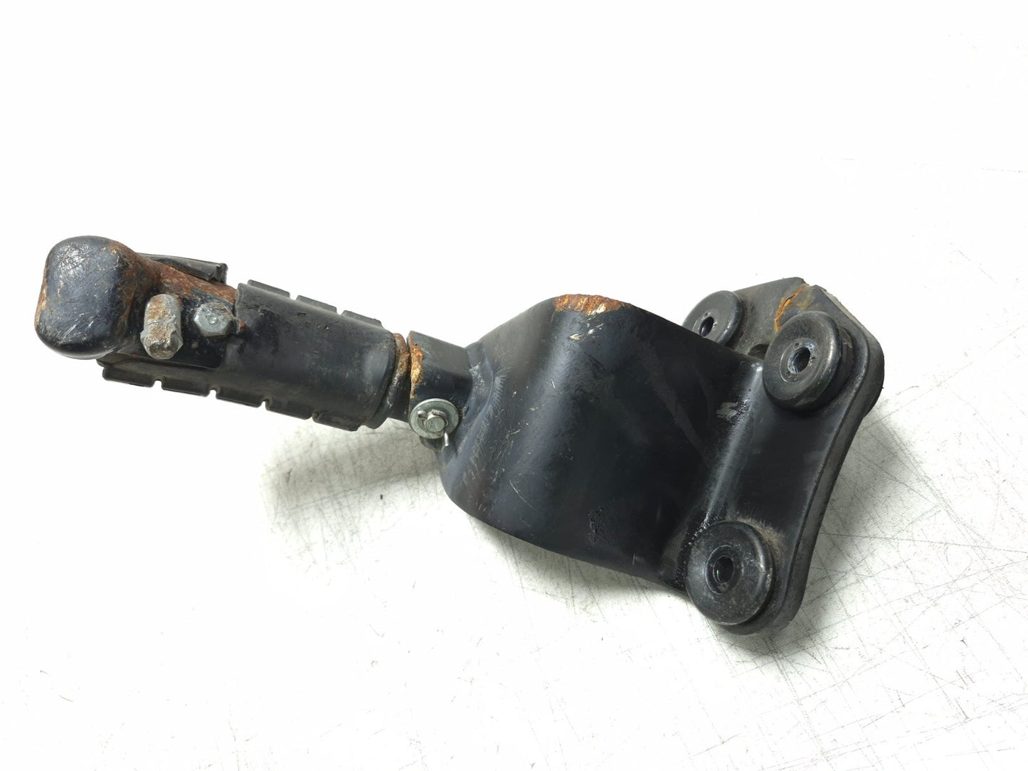 2015 Honda Ctx700n Front Right Foot Peg & Bracket OEM