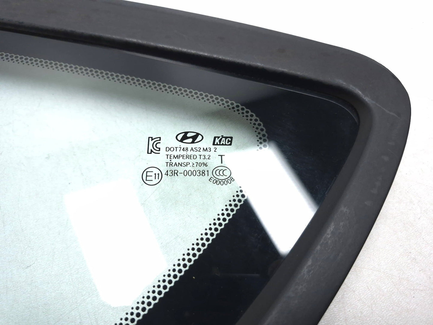 2014 Hyundai Accent Rear Left Quarter Glass OEM 87810-1r210