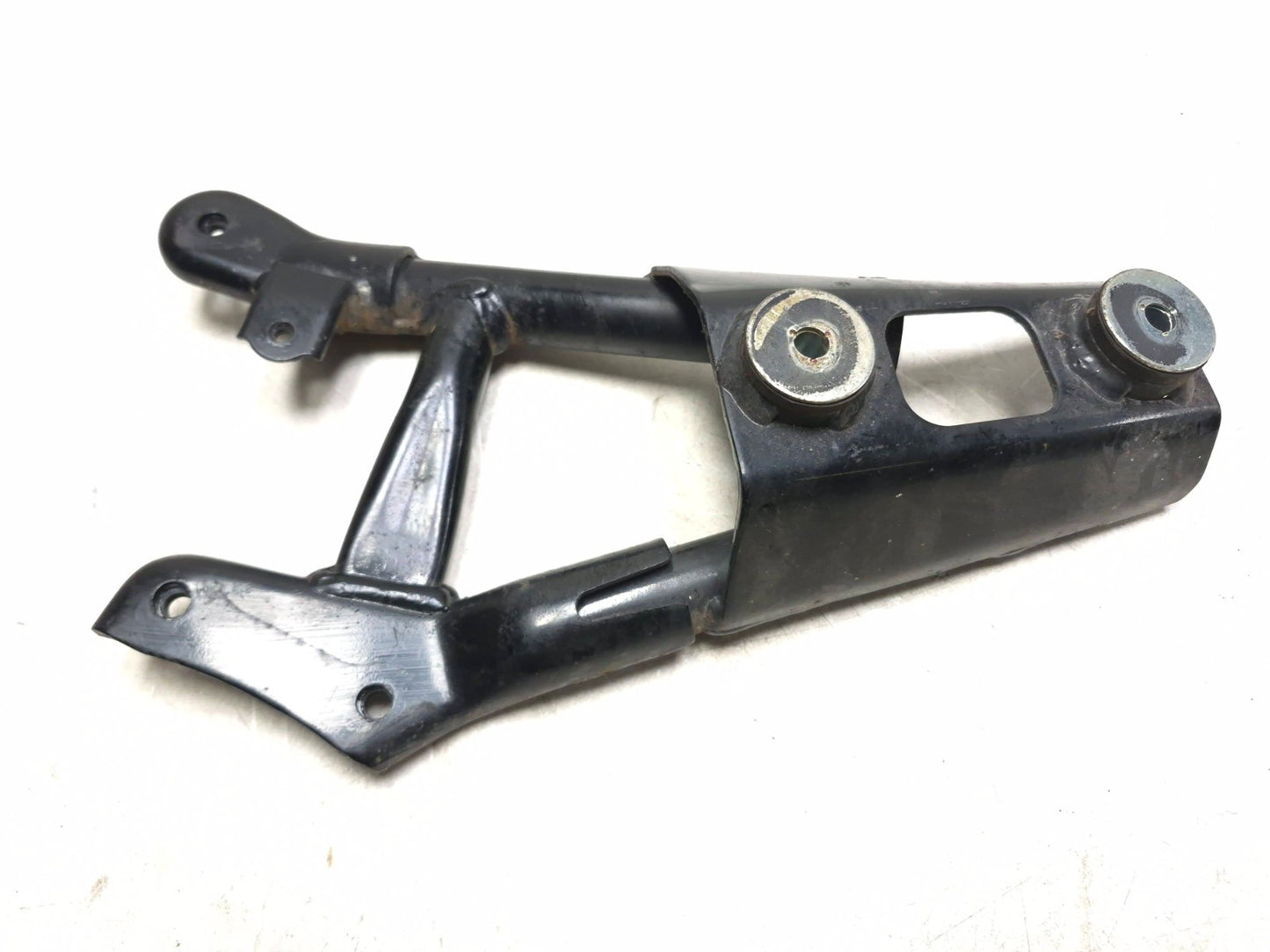 2005 Suzuki Boulevard С50 Rear Swingarm Bracket & Muffler Exhaust Bracket OEM