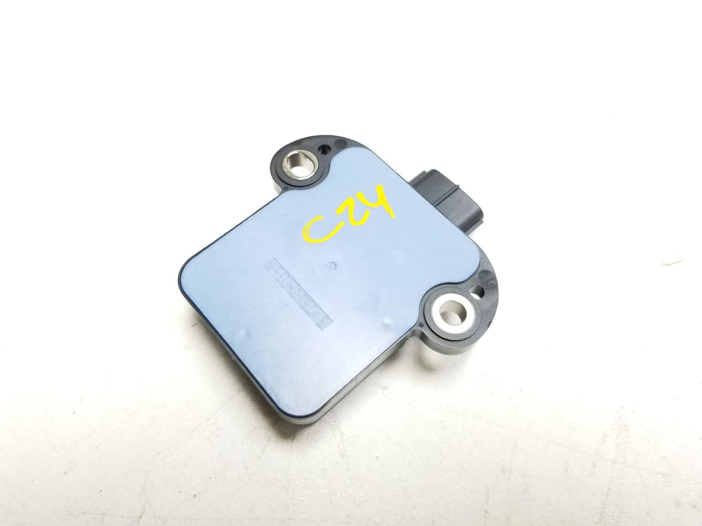 11-13 Lexus CT200h Yaw Rate Sensor 89183-48030 Oem✅