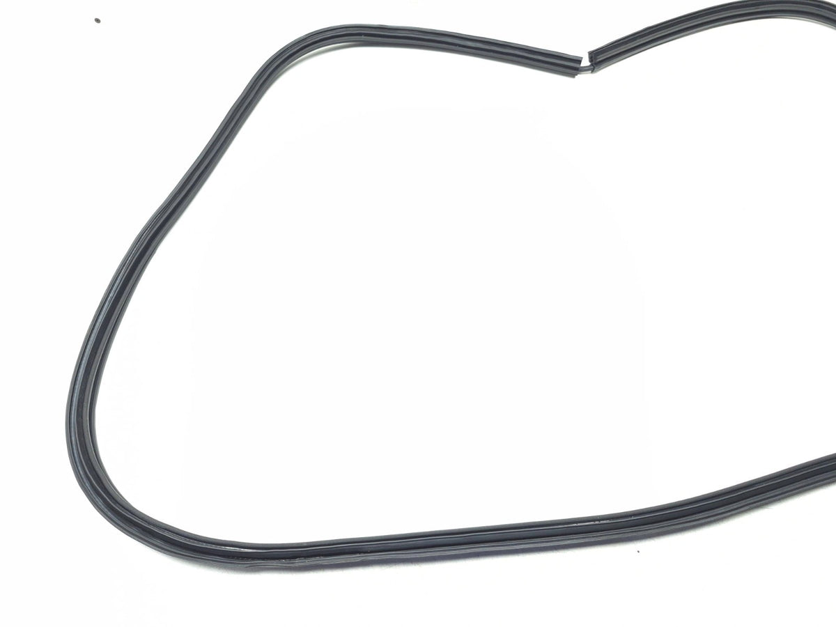 2011-2017 Nissan Juke Rear Trunk Hatch Lid Door Weatherstrip Seal OEM