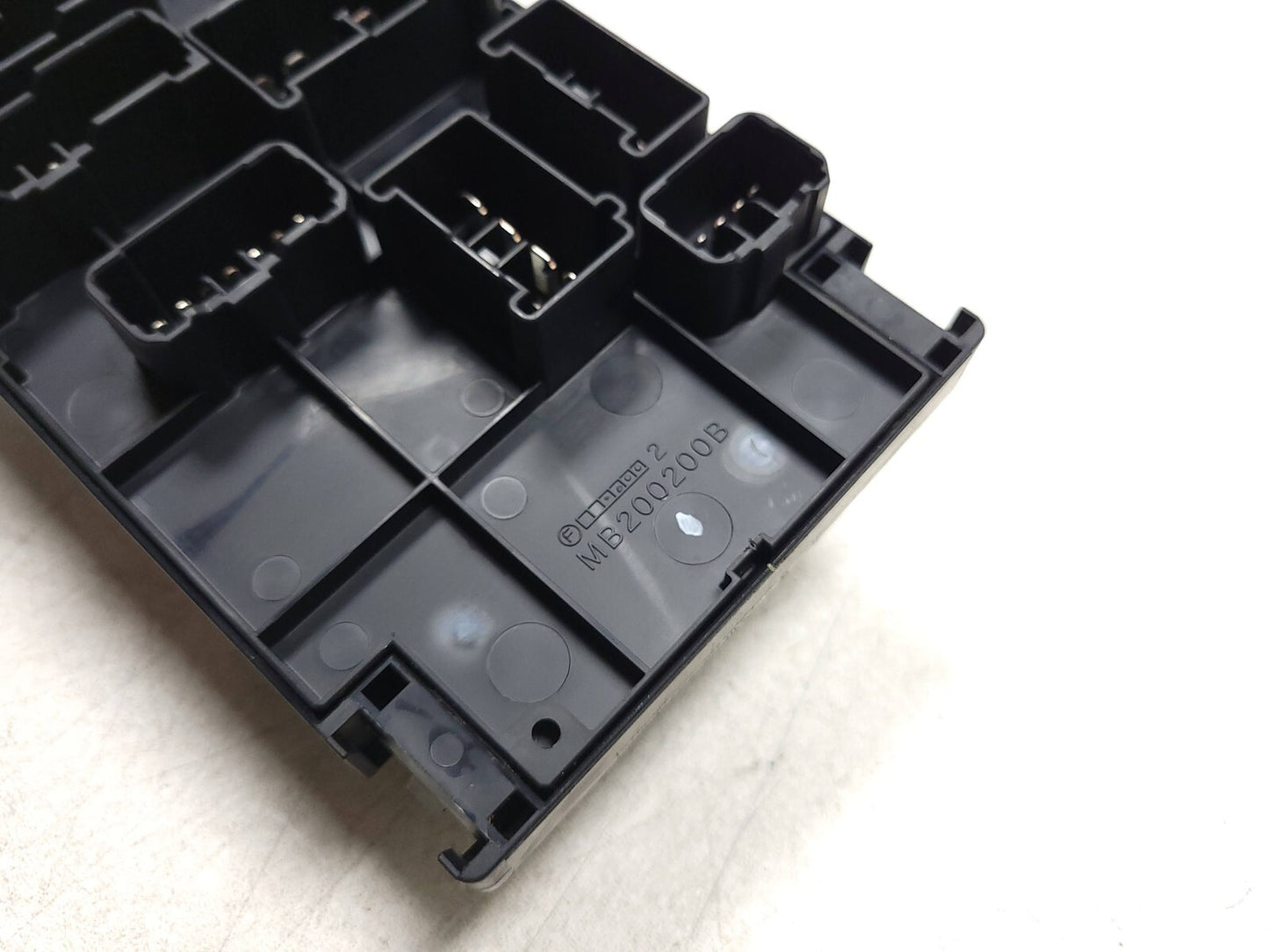 12-15 Subaru Impreza Fuse Box Mb100200b OEM Sedan