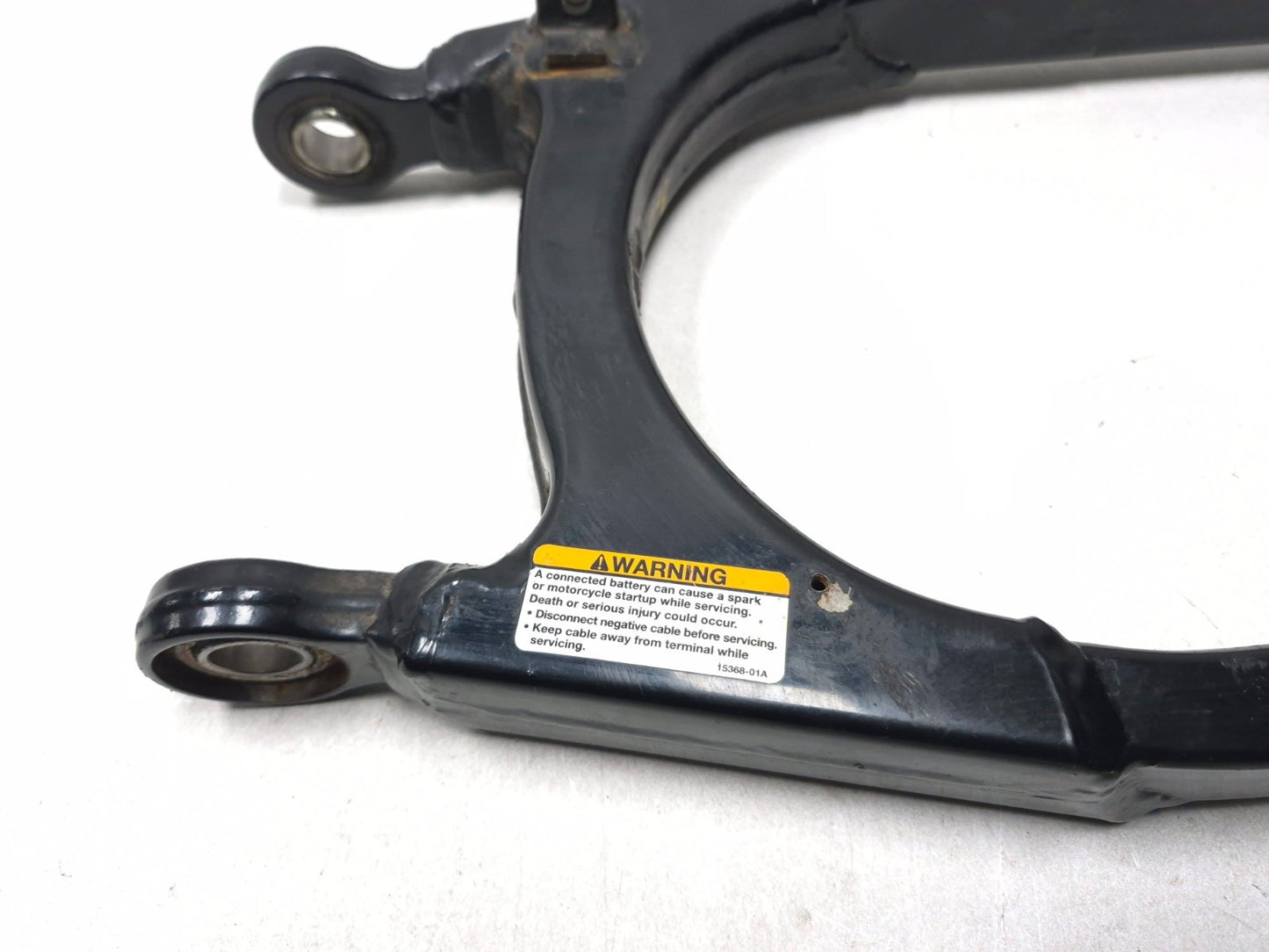 2009 Harley-davidson Sportster Xl883l Swing Arm OEM