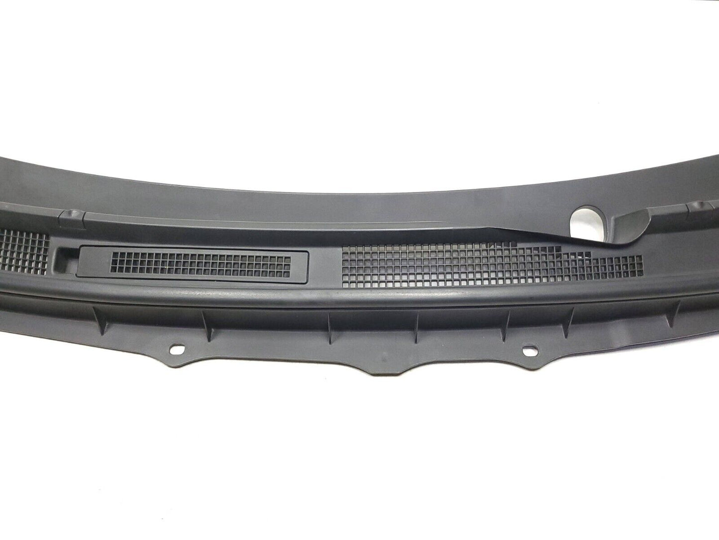 2012 - 2015 Nissan Rogue Front Cowl Molding Windshield Cover 66862-jm00a OEM ✅