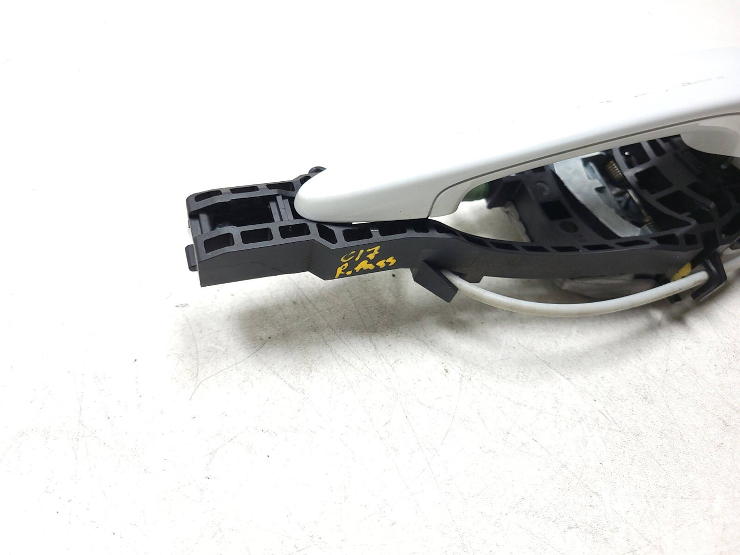 12-18 BMW 330xi F30 Exterior Door Handle Rear Passenger Side OEM ✅ 76k Miles