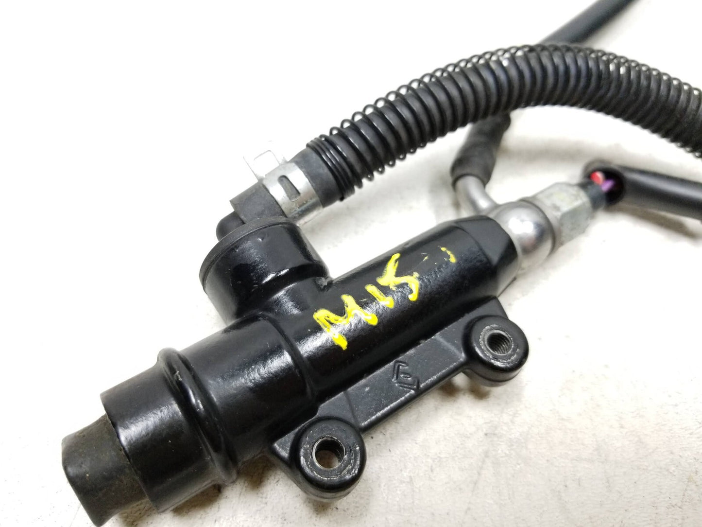 20 - 24 Benelli 302s Rear Back Brake Master Cylinder Assembly OEM 1609 Miles