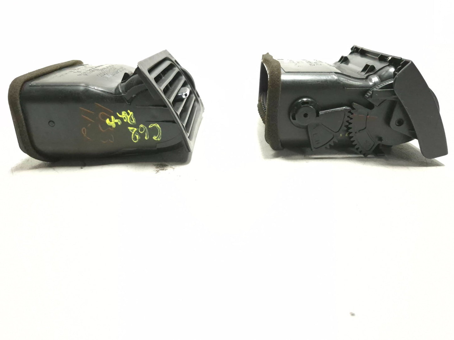 2007 Toyota Corolla Dashboard AC Heater Air Vent Grille Left & Right OEM