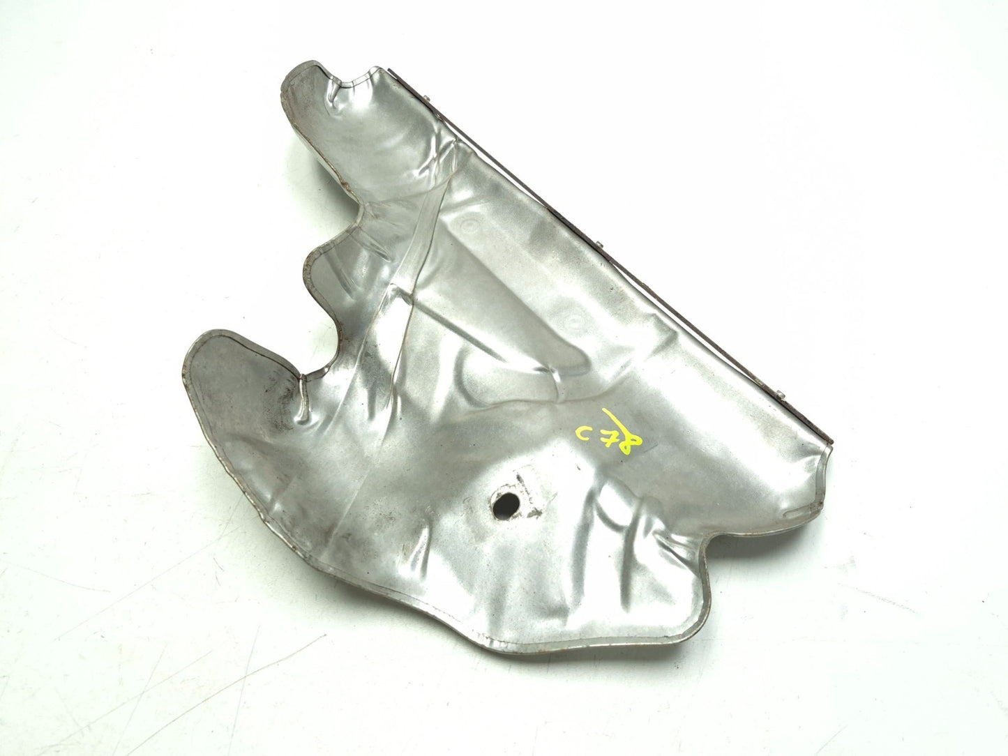 2012 Volvo C30 2.5l Exhaust Manifold Heat Shield OEM