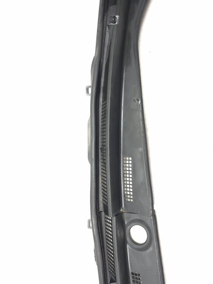 2004-2008 Acura Tl Front Windshield Wiper Cowl Cover Panel OEM