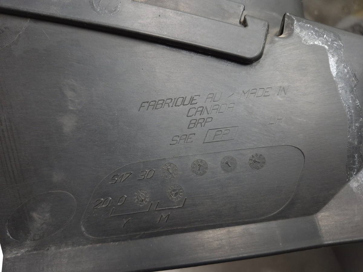2010 Ski-doo Mxz X 800r E-tec Right Side Top Console Hood Panel Headlight Trim