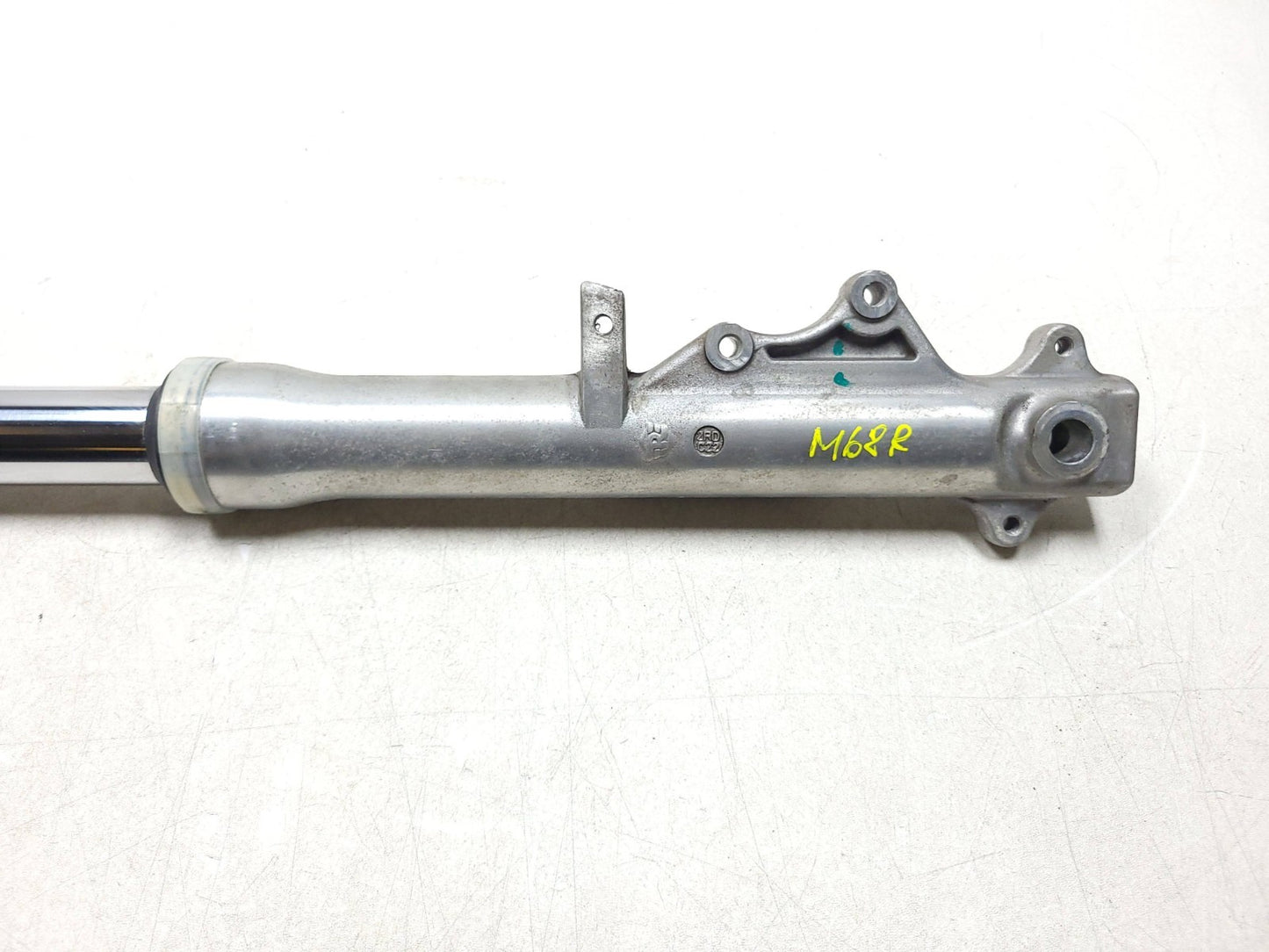 2022 - 2024 Royal Enfield Classic 350 Front Fork Suspension *straight* OEM