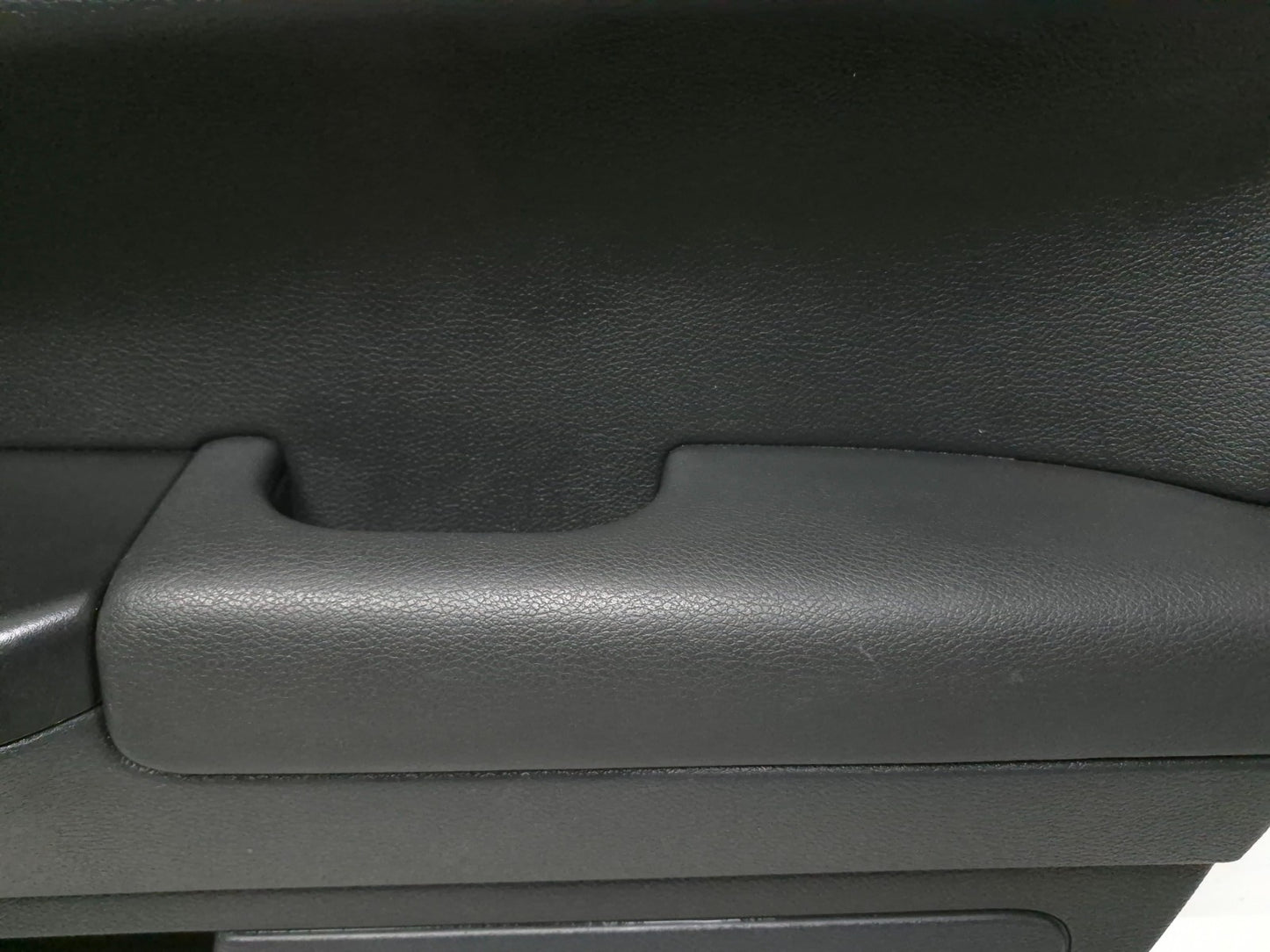 2010 Dodge Caliber Sxt Door Panel Trim Front Right Passenger Side OEM