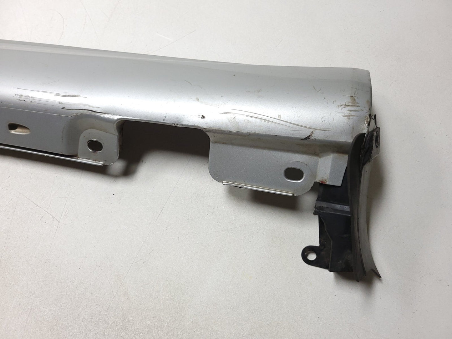 02-05 Mercedes W203 C230 Coupe Rocker Panel Skirt Molding Driver Side Left OEM