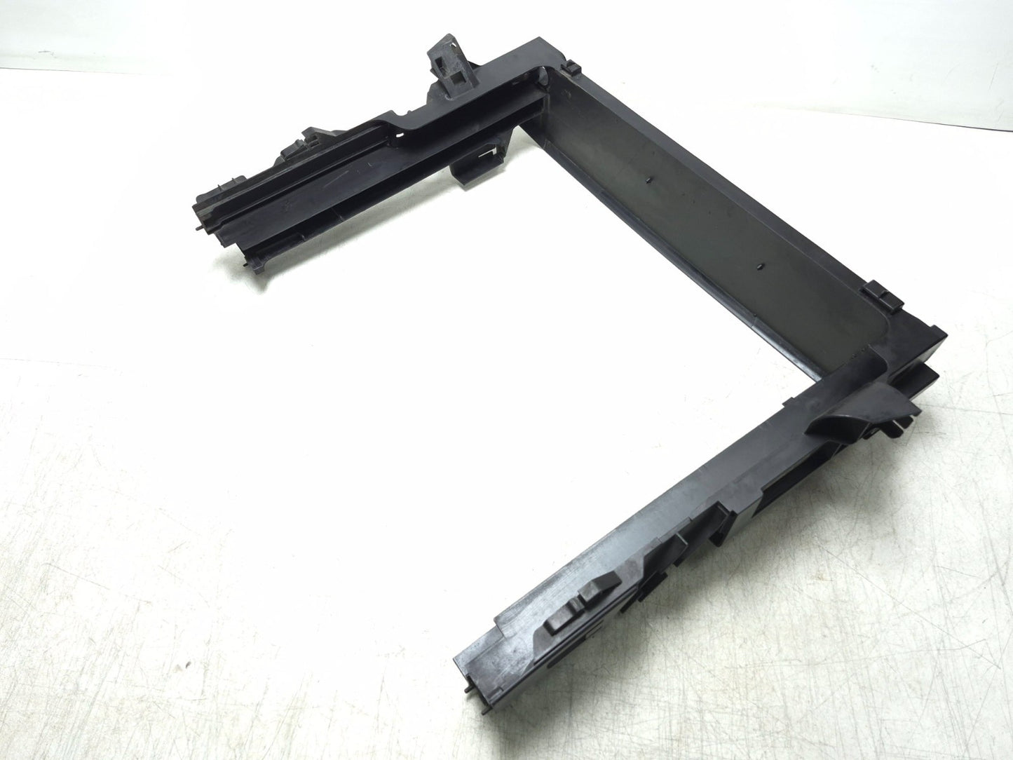 2008 BMW X6 E71 Front Engine Radiator Support Panel Carrier OEM