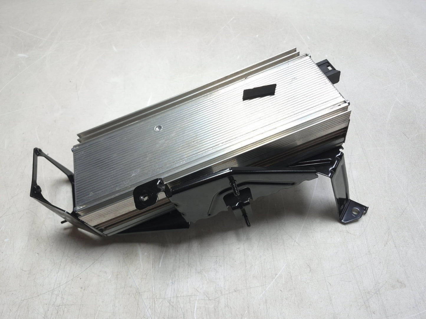 2008 BMW X6 E71 Individual Sound Audio Amplifier W/ Mount OEM