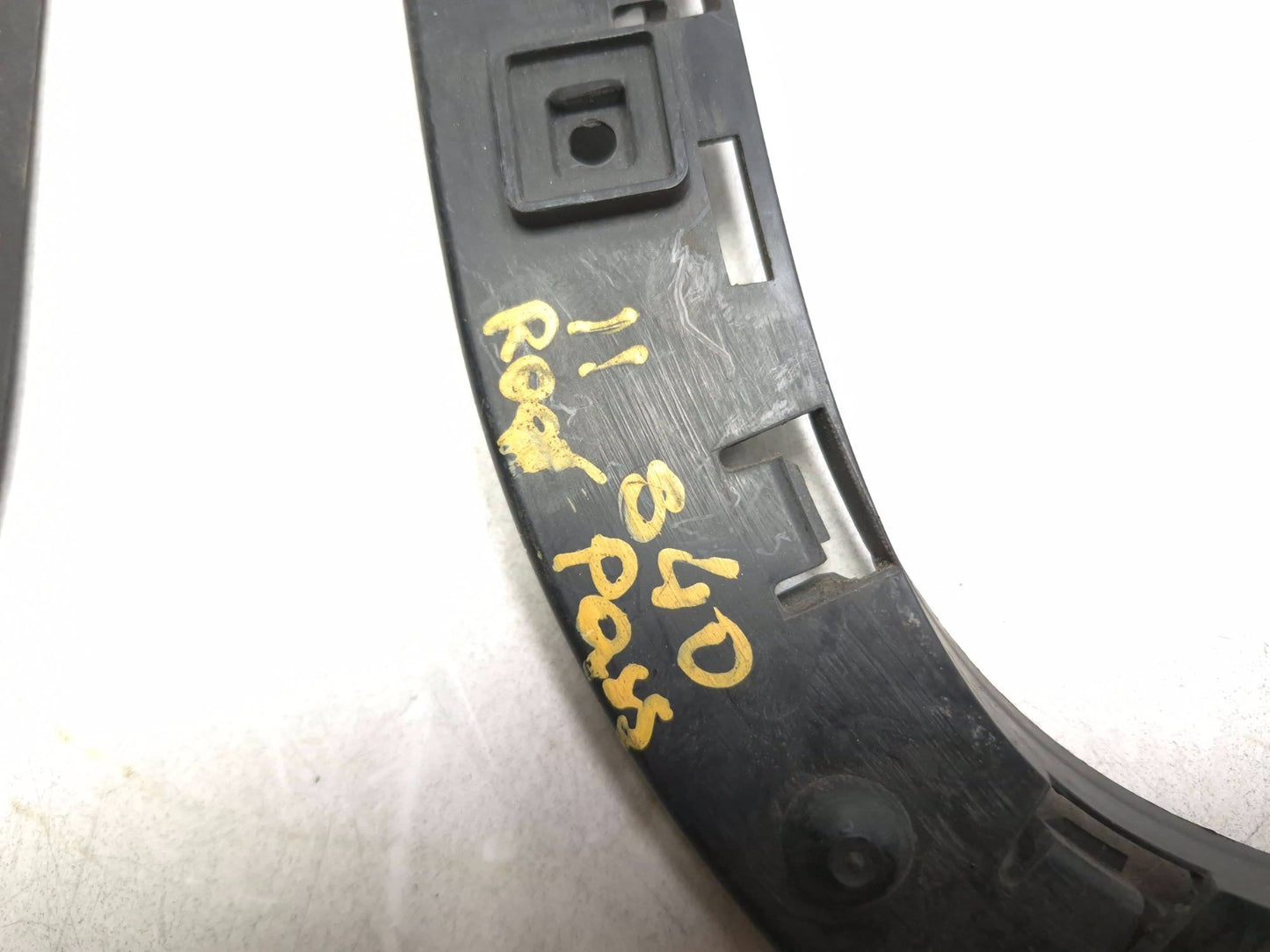 2011 Volvo S40 Rear Bumper Support Bracket Left & Right OEM