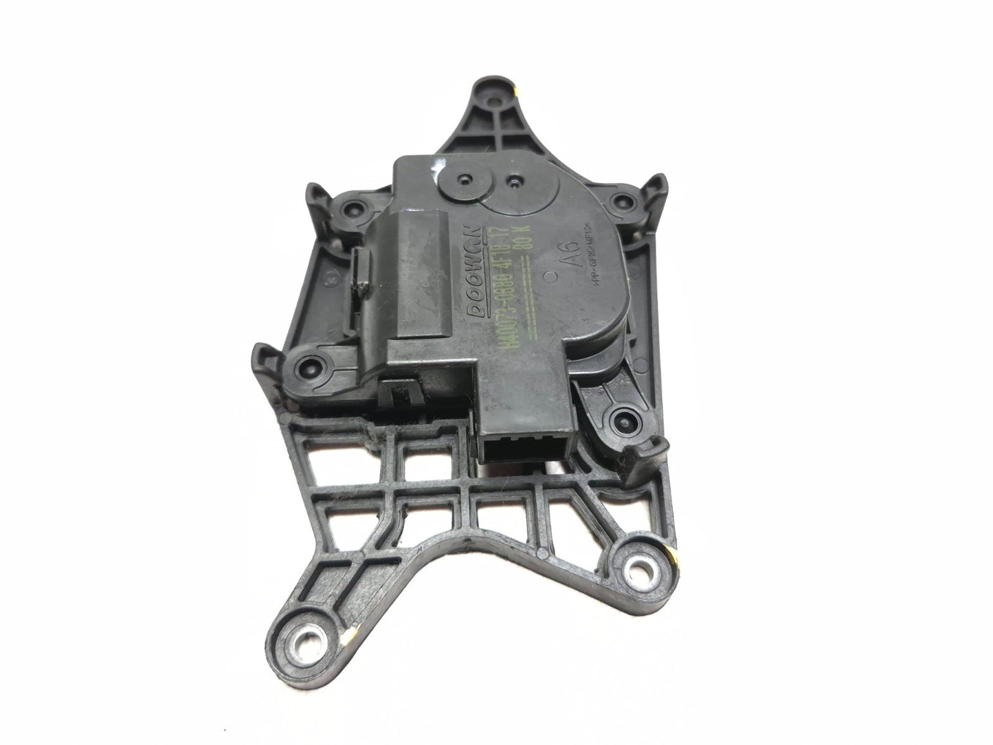 2014 Hyundai Accent HVAC Vent Actuator Flap Motor OEM