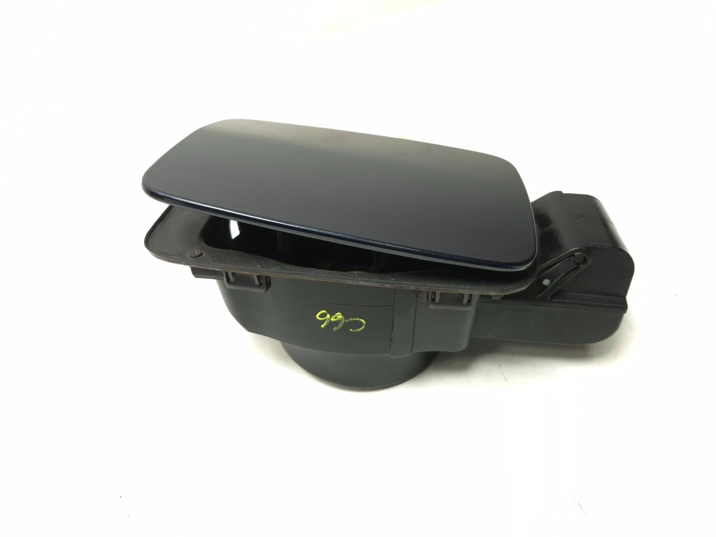 2012 Hyundai Sonata Fuel Tank Door Lid Filler Cap OEM