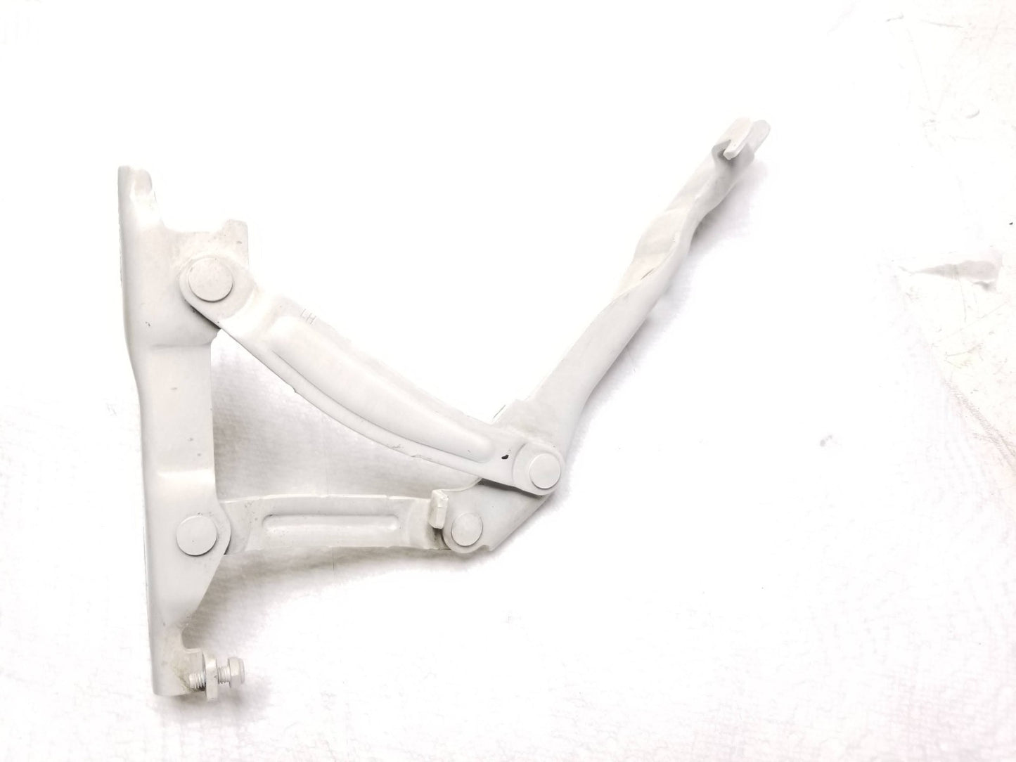 2014 - 2019 Kia Soul Front Hood Bonnet Hinge Pair OEM