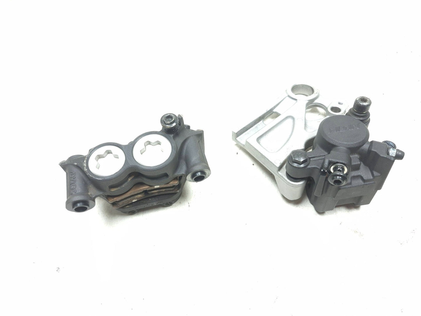 2025 Yamaha Xsr900 Brake Caliper Front & Rear Pair OEM