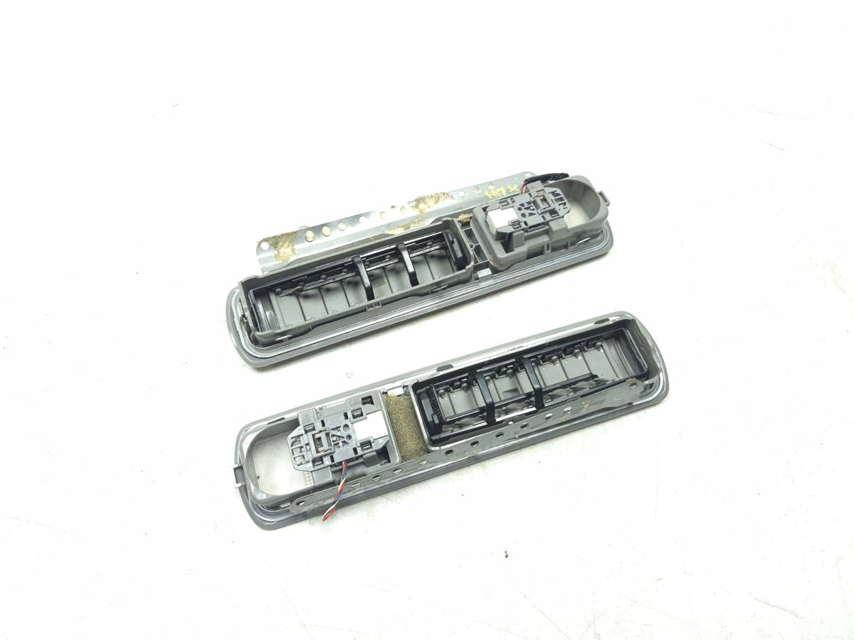 2017 Toyota Highlander Courtesy Light Pair 81360-0e020-b0 OEM