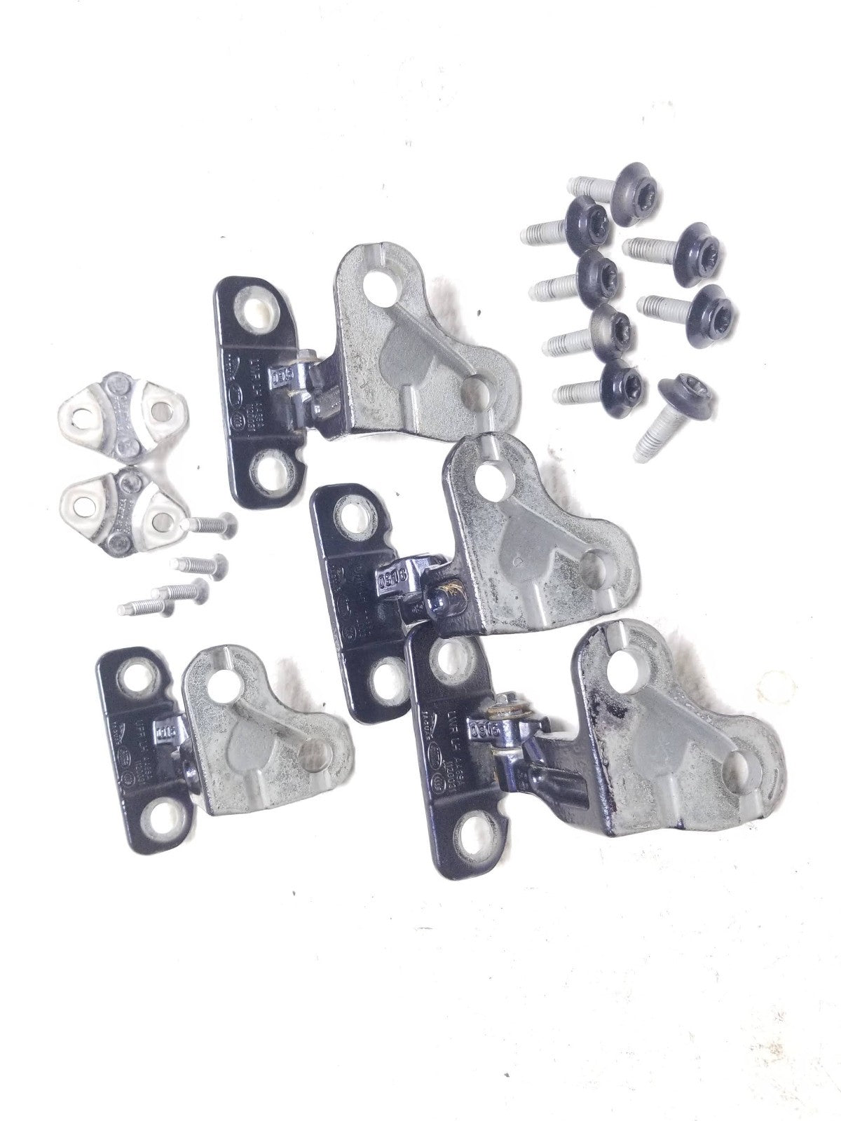 2017 Jaguar Xe Driver Side Left Upper & Lower Door Hinge OEM