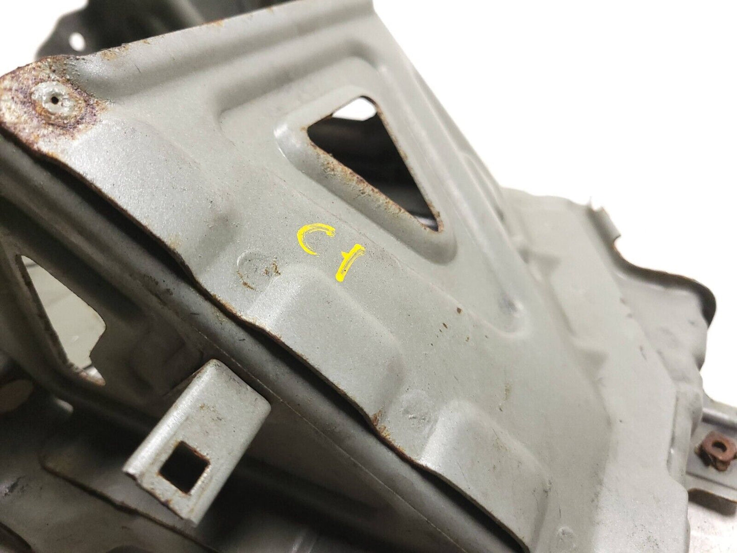 2007 - 2009 Acura Mdx Battery Mount Holder Tray OEM