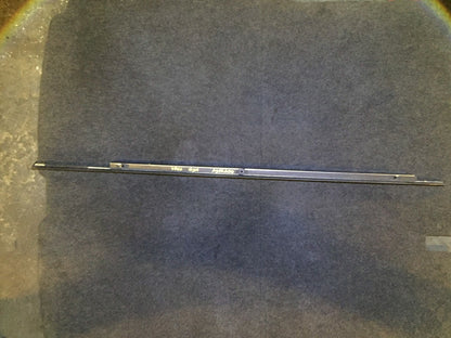 08 09 10 Honda Odyssey Rear Right Pass Sliding Door Chrome Molding.length 39.25"