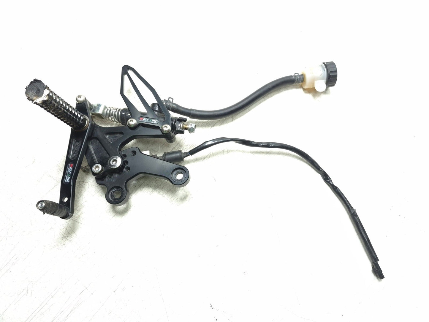 2019 Kawasaki Z400 Er400d Right Footrest & Brake Master Cylinder W/ Pedal OEM