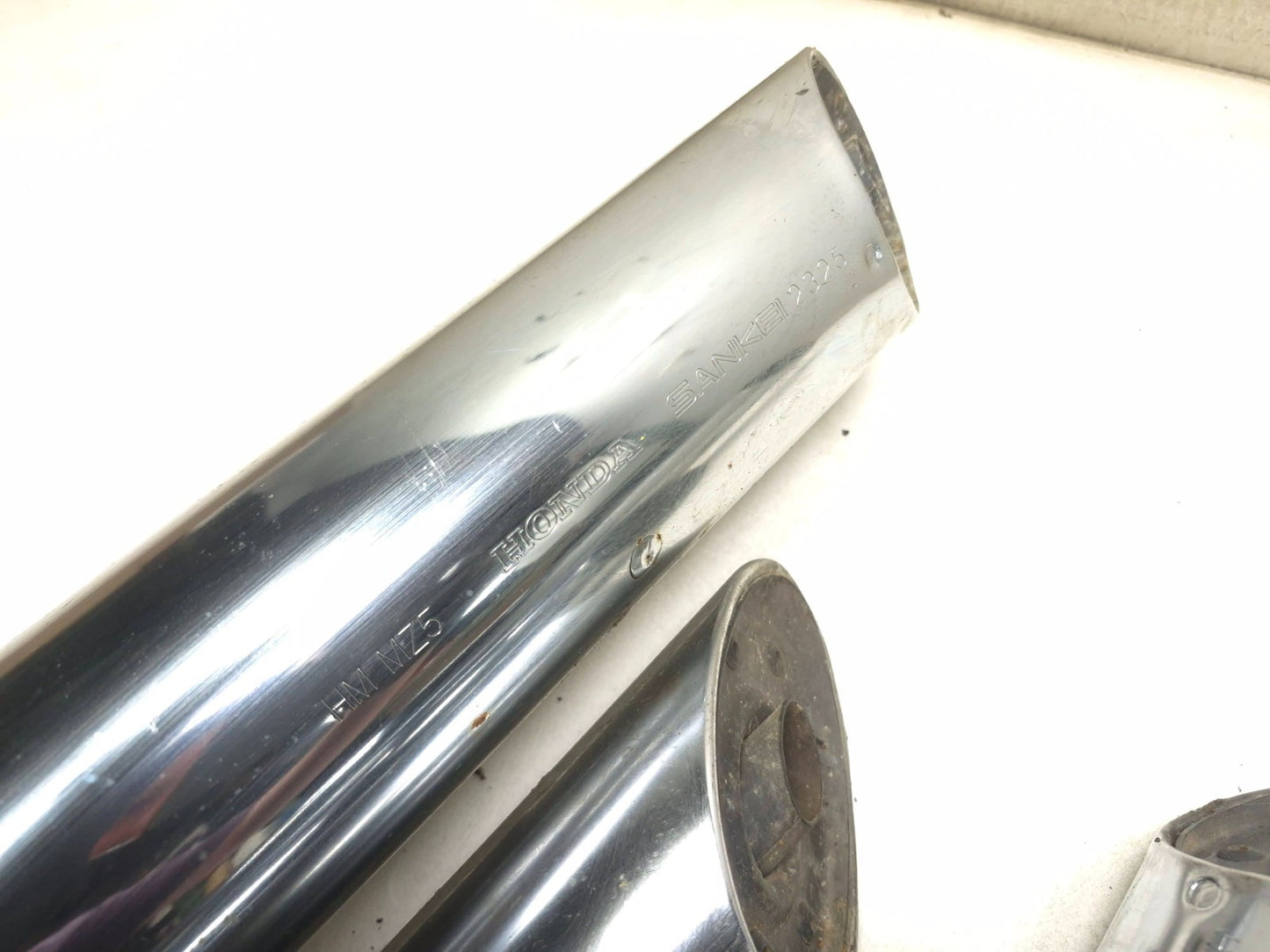 1997 Honda Magna Vf750c Muffler Pair OEM