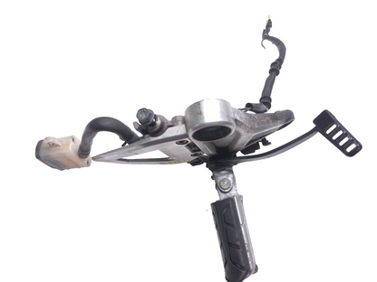 2020 Honda Cb300r Cbf300na Front Right Footrest W/ Brake Master Cylinder OEM