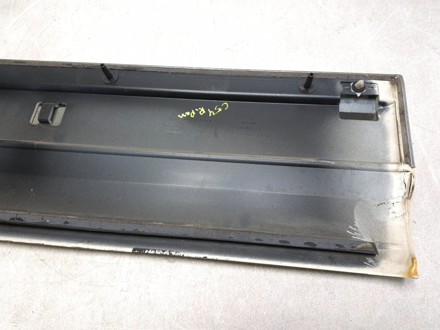 2008 Lincoln Navigator Rear Door Lower Molding Driver Side Left OEM