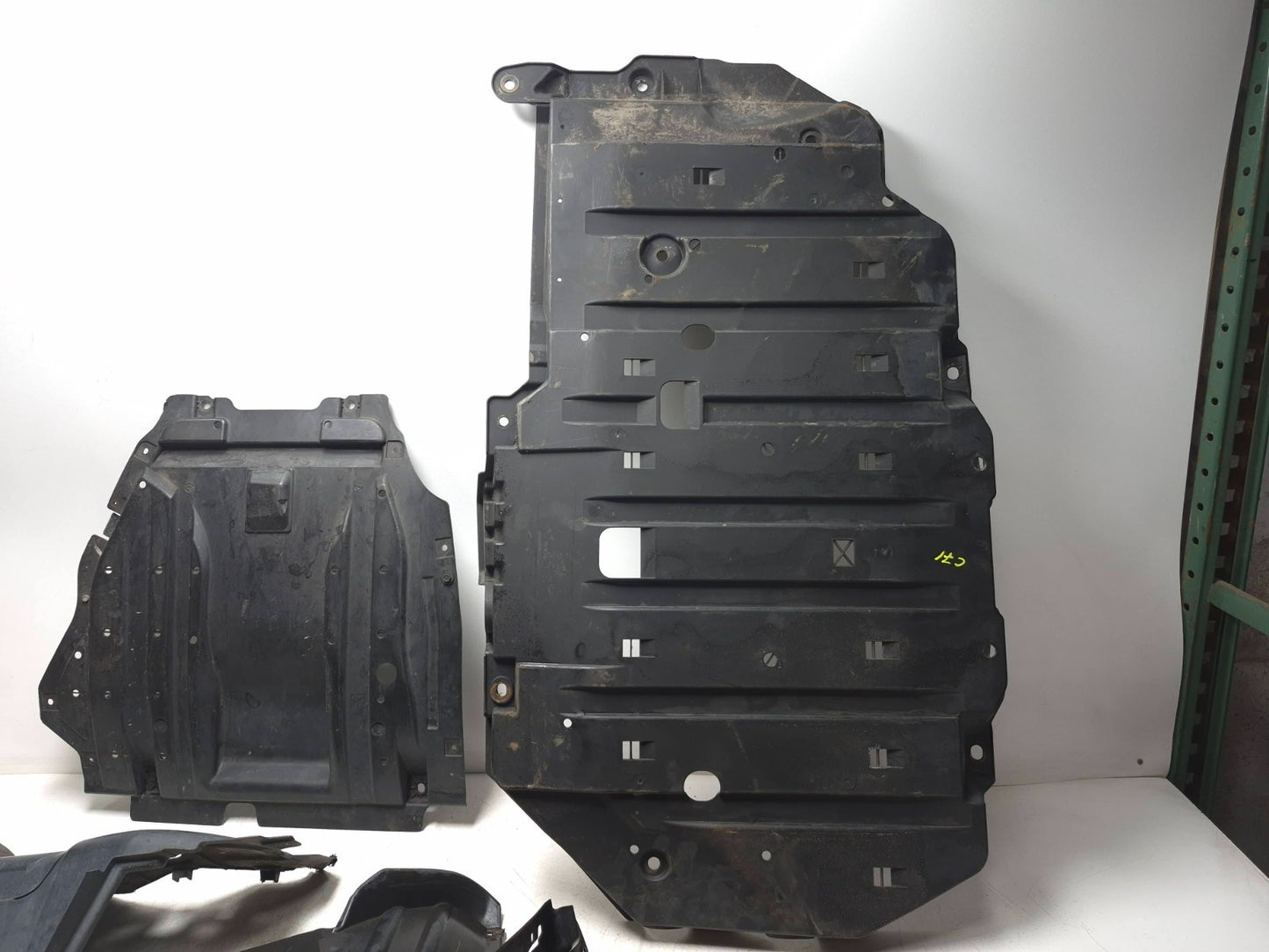 2012 Honda Cr-z Under Engine Cover Plastic Splash Shield  OEM