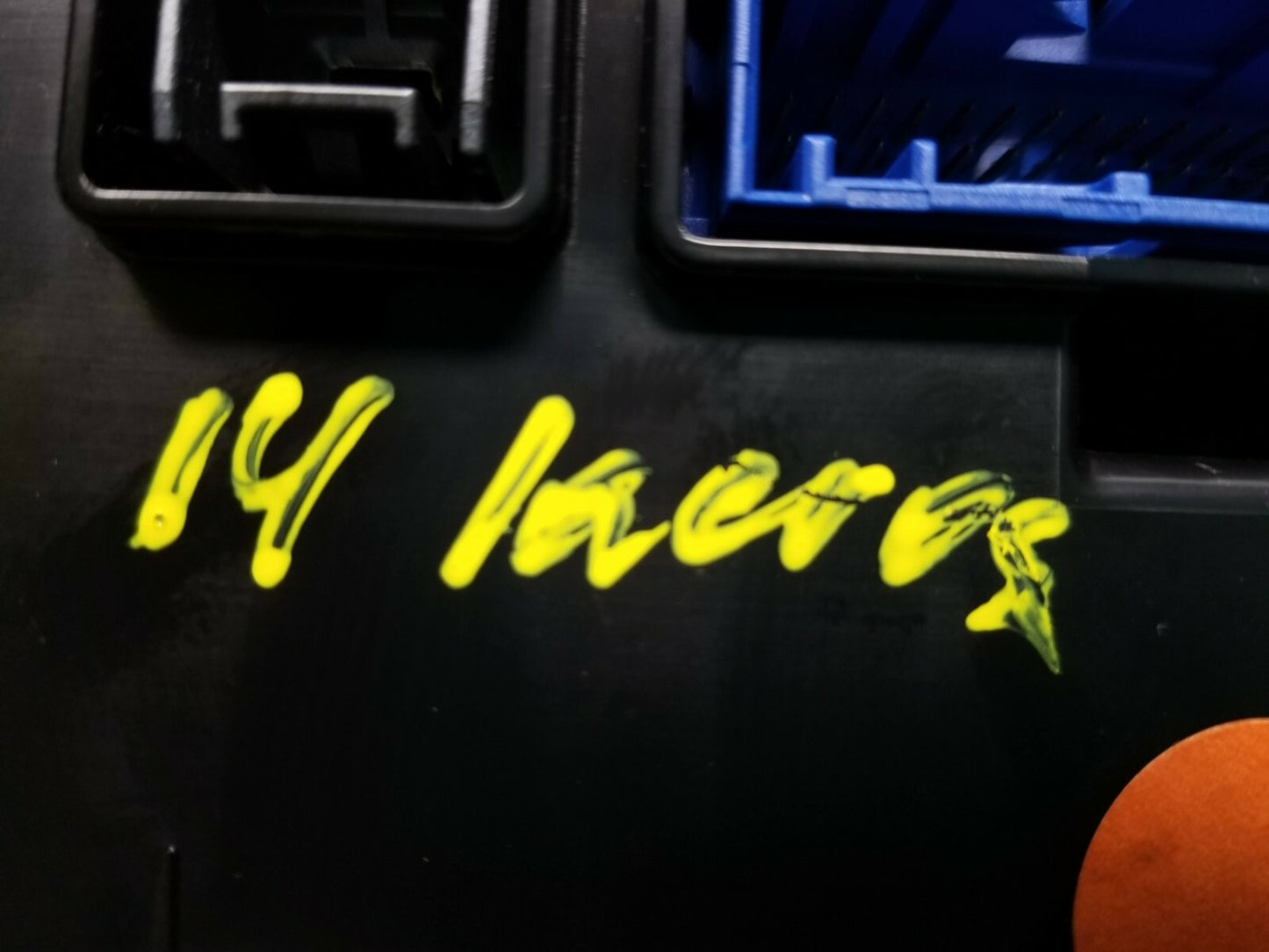 2014 Buick Lacrosse Instrument Cluster Speedometer Gauge 90921582 OEM 60k