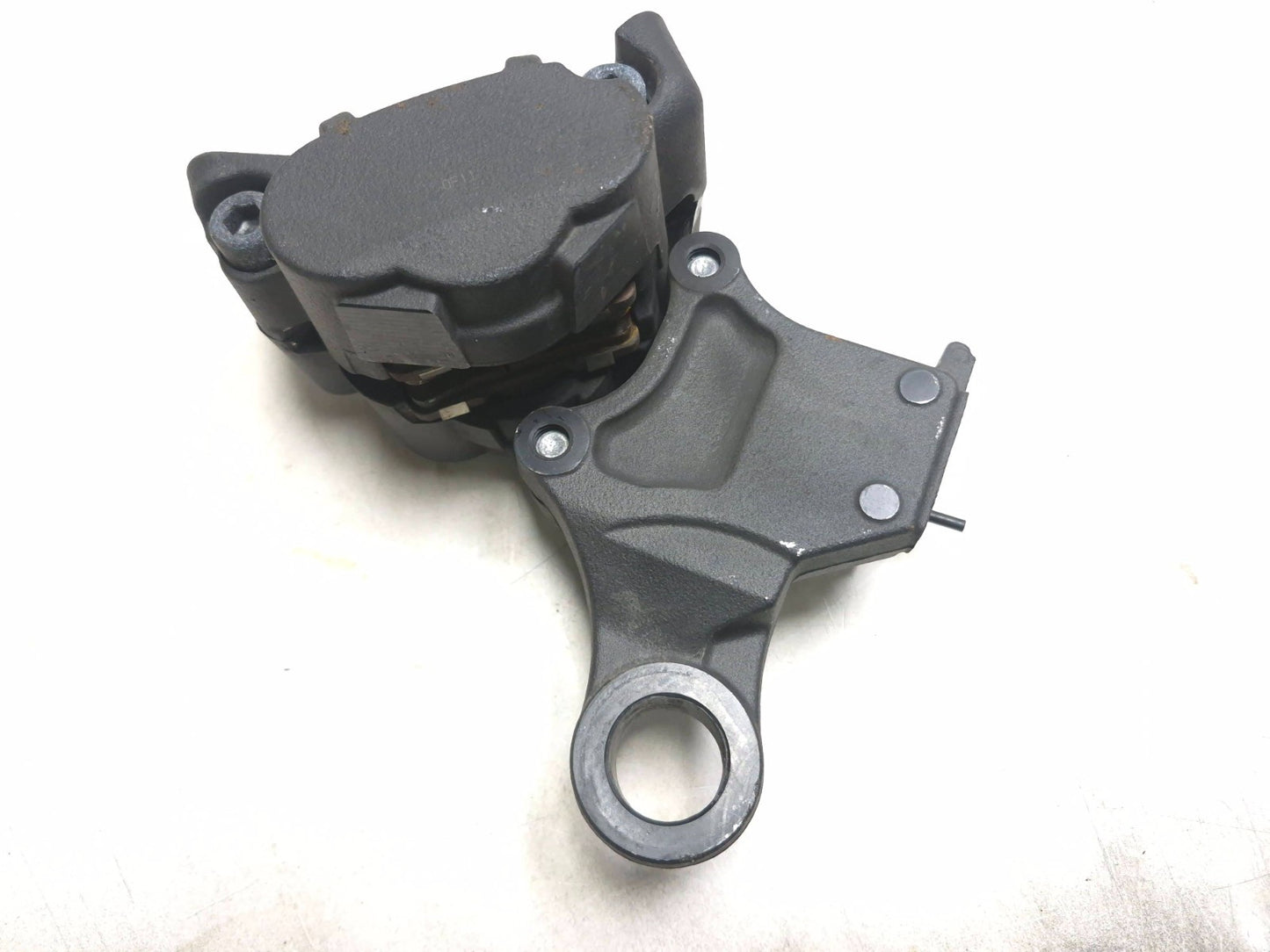 2021 Harley-davidson Sportster Xl1883 Rear Brake Caliper & Bracket OEM