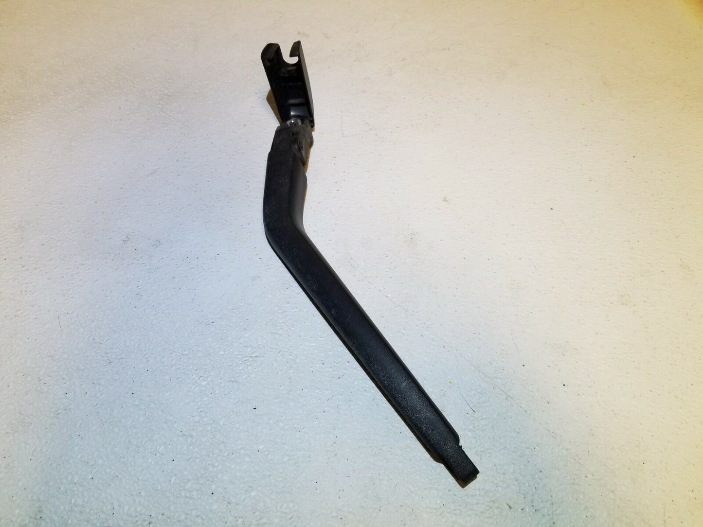 08 09 10 Scion Xb Trunk Tailgate Hatch Rear Wiper Arm OEM
