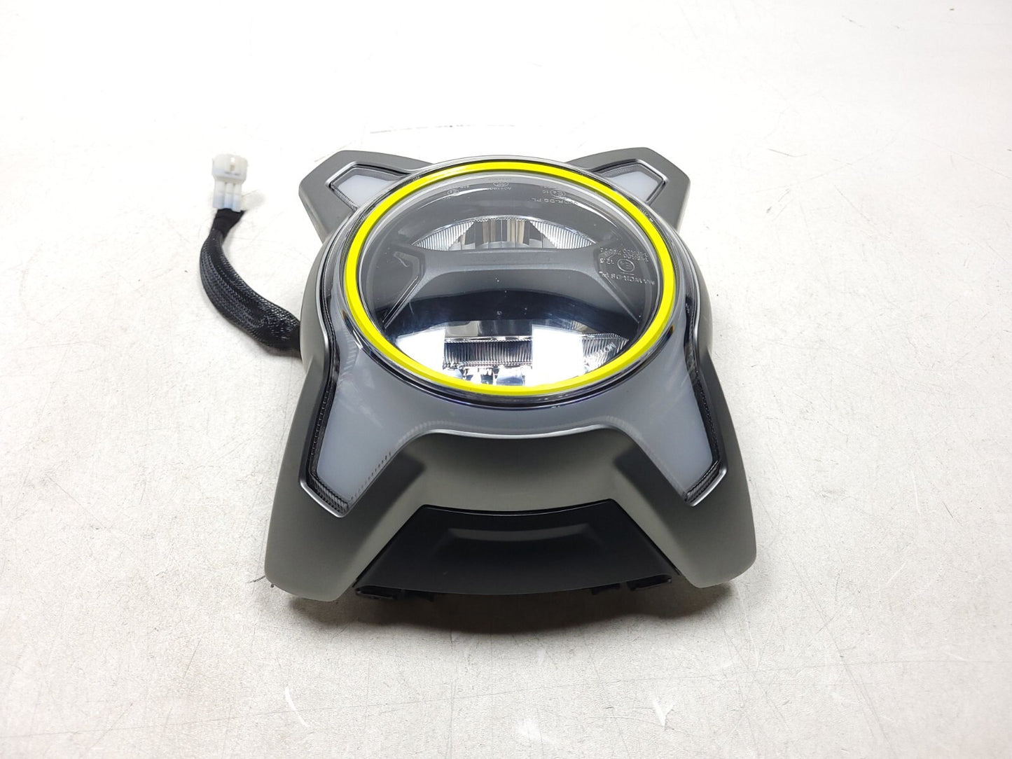 2022 - 2024 Cf Moto 700 Cl-x Headlight OEM
