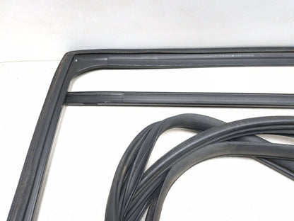 2013 Dodge Grand Caravan Rear Door Weatherstrip Seal Left Driver Side Oem✅