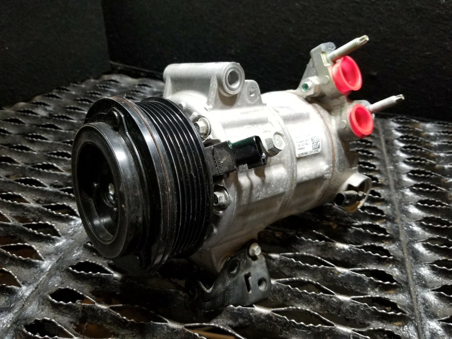 18-21 Ford Ecosport A/c Compressor OEM 532 Miles!