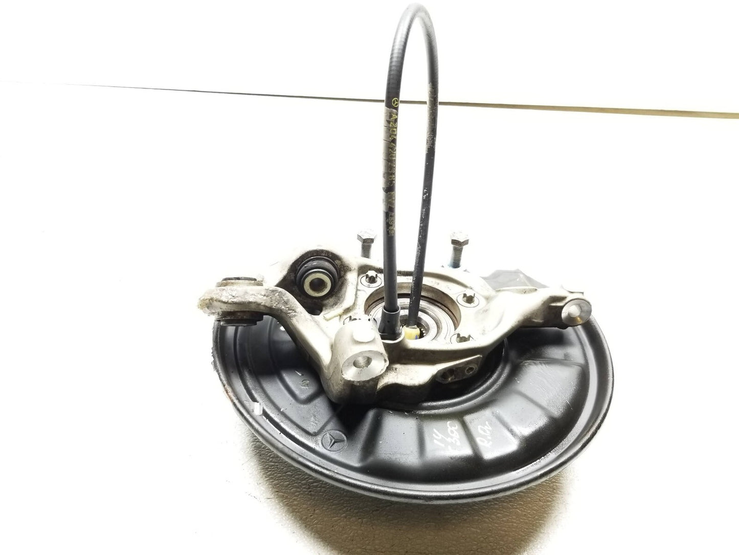 2014 Mercedes-benz C 300 Wheel Spindle Knuckle Rear Driver Side Left OEM