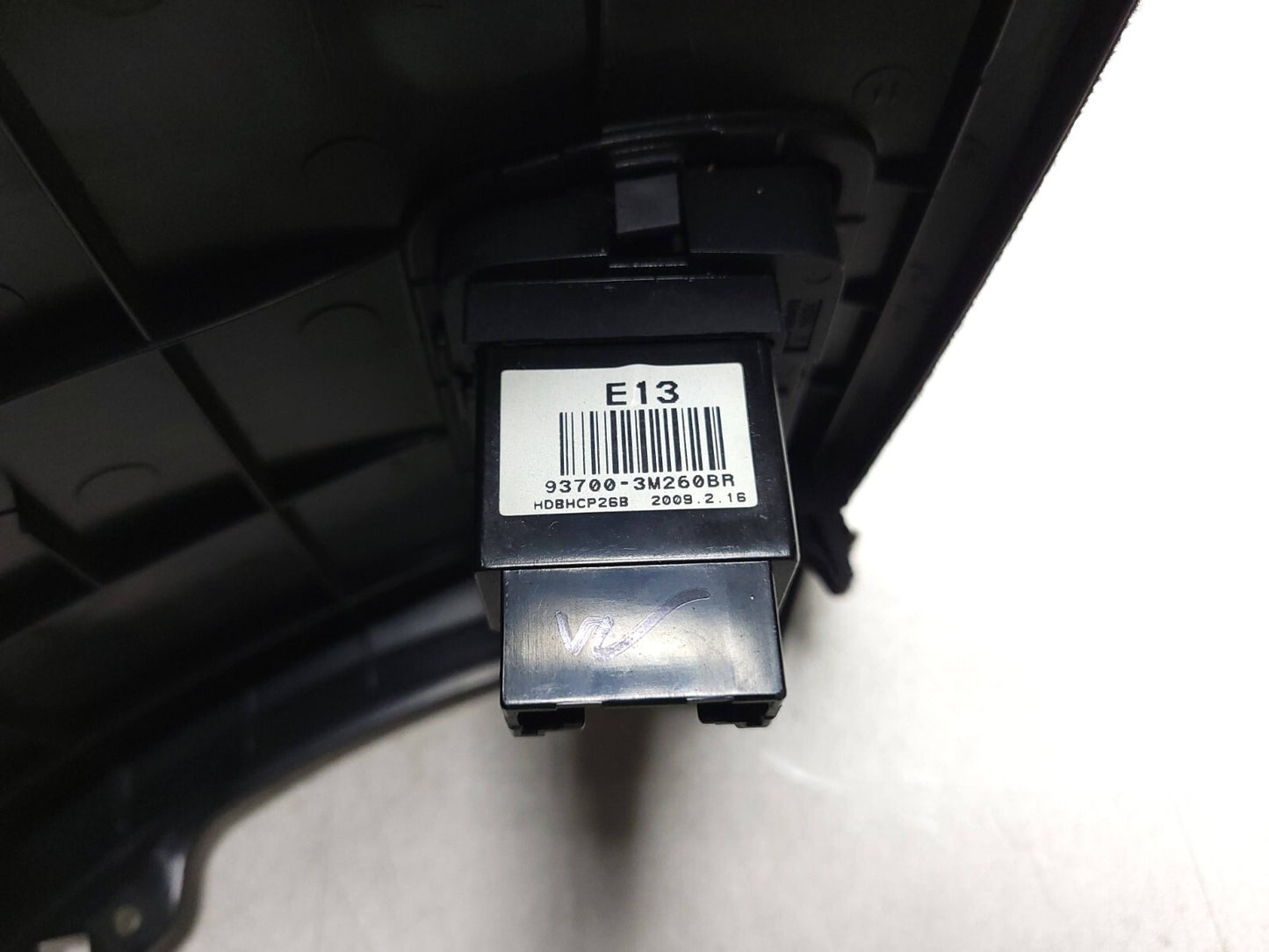 09 - 14 Hyundai Genesis Steering Column Under Dash Kick Trim Panel OEM Sedan