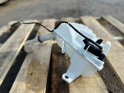 12-18 Ford Focus Windshield Washer Fluid Reservoir Bottle OEM Cv61-17b613-ao