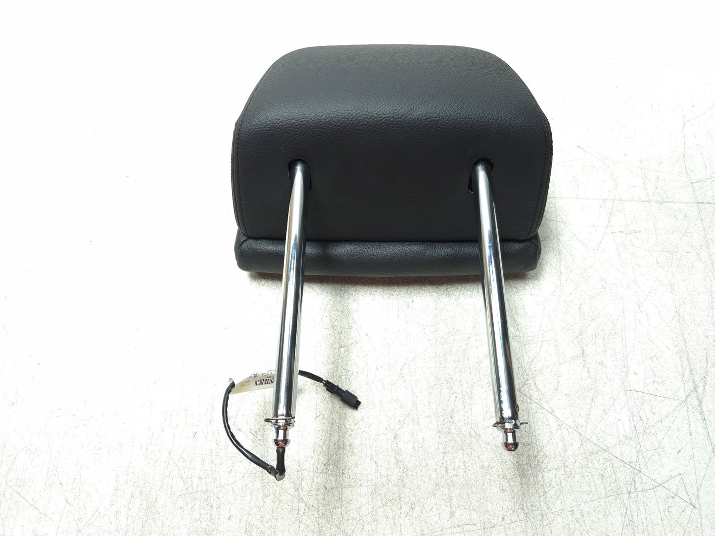2008 BMW X6 Front Left Headrest Black Leather Nevada OEM
