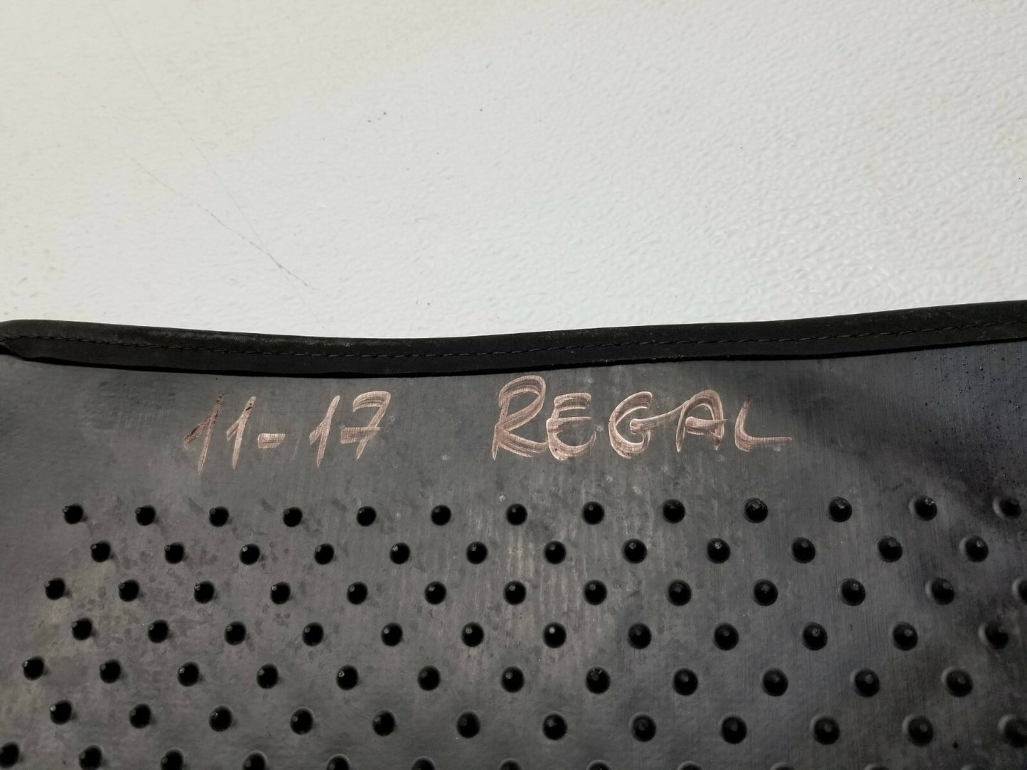 2014 Buick Regal Floor Mat Carpet 4 Pcs OEM