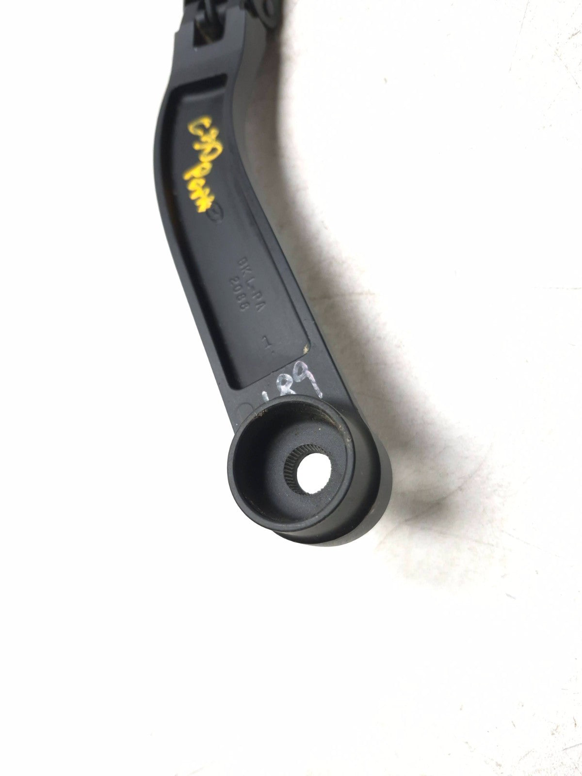 2013 Hyundai Genesis Coupe Windshield Wiper Arm  Left & Right Pair OEM