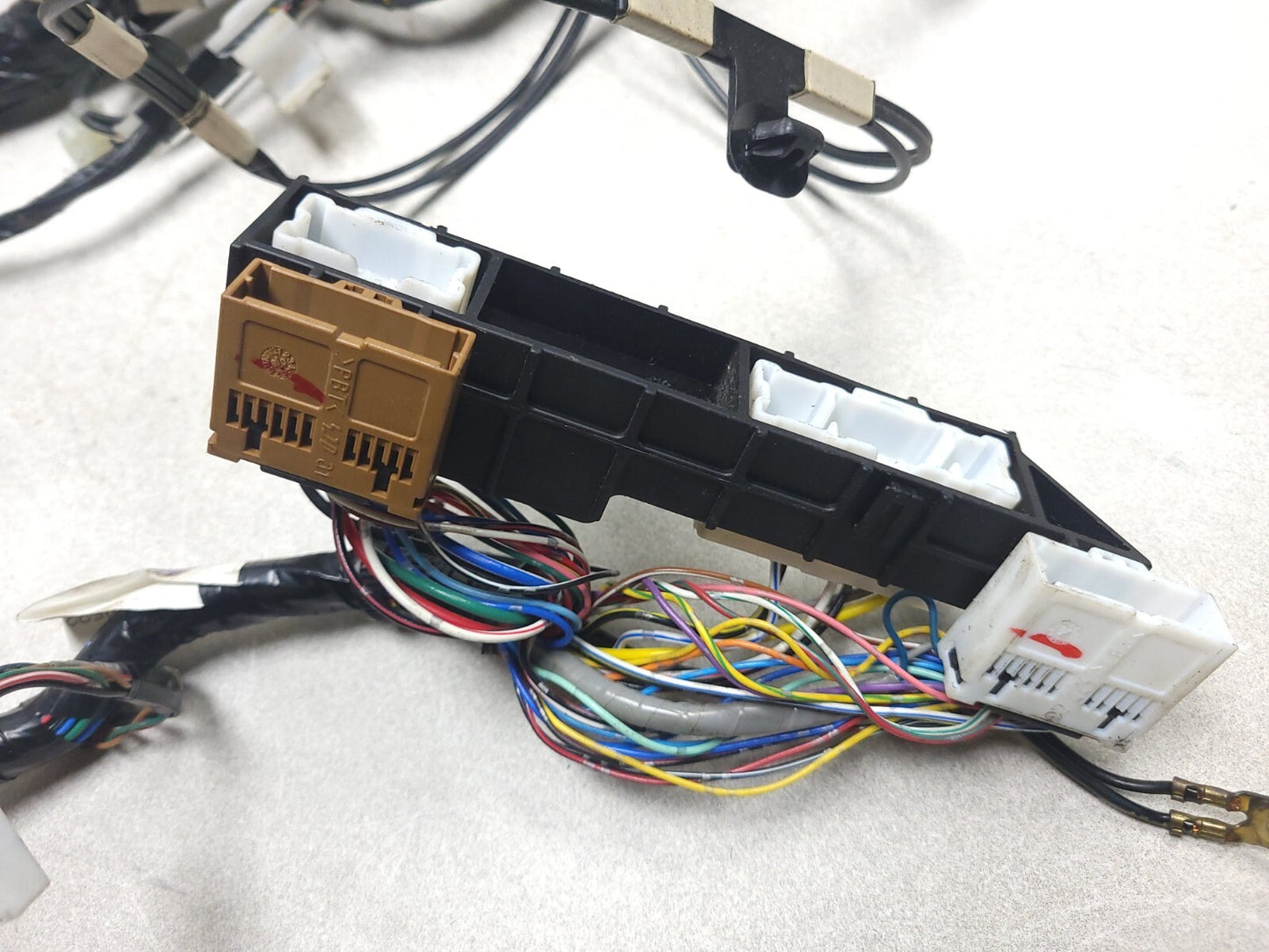 2009 Mitsubishi Outlander Interior Floor Wire Harness OEM
