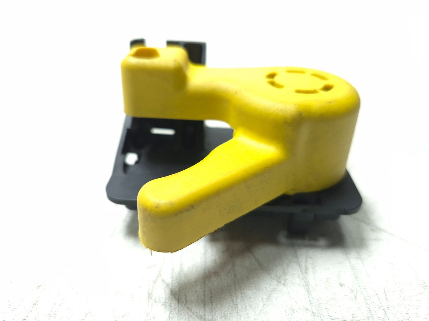 2013 Ford Focus Hood Latch Release Pull Handle Lever  OEM