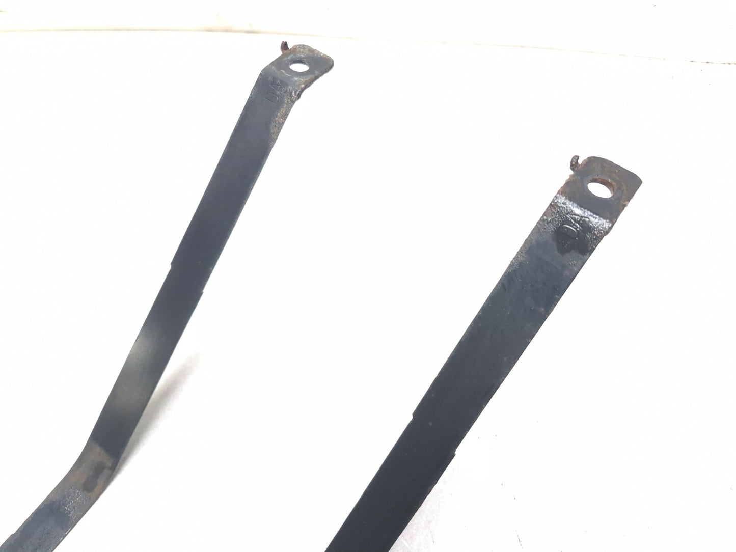 2007 Acura Tl Fuel Tank Strap Bracket 2pcs OEM