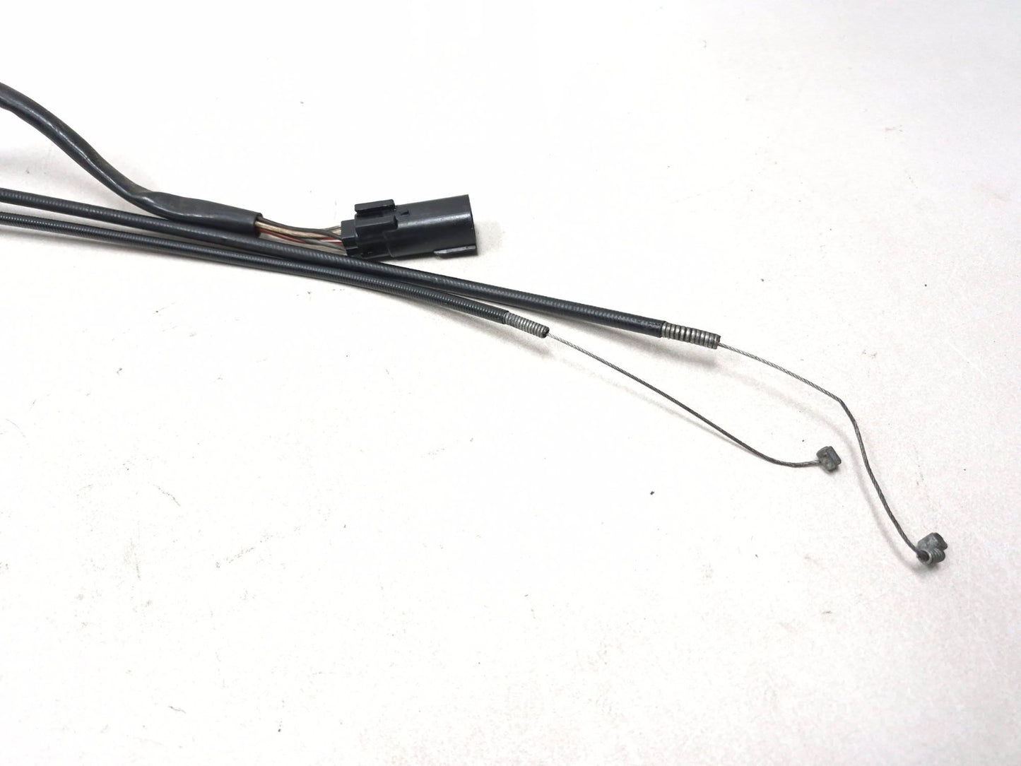 2009 Harley-davidson Sportster Xl883l Right Control Switch Throttle Cable OEM