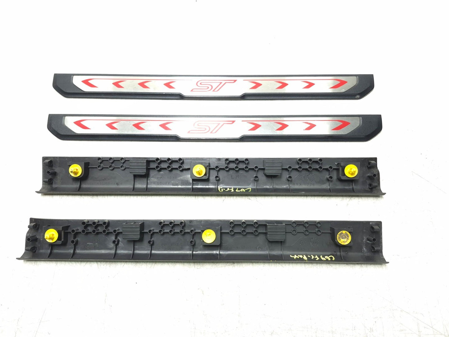 2013 Ford Focus Front Door Sill Scuff Plate Left & Right 4 Pcs OEM